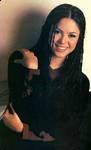 Shakira with balck hair (1)